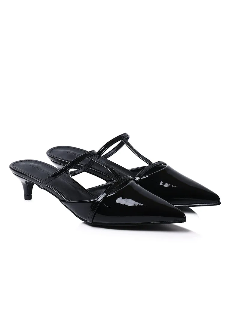 Allison Pointed Toe Kitten Heels (Black)