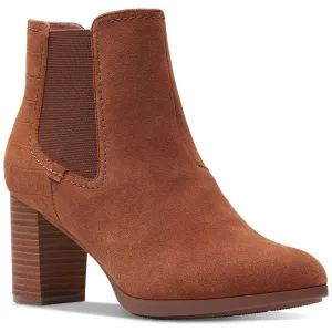 Clarks Womens Bayla Rose Suede Round Toe Booties