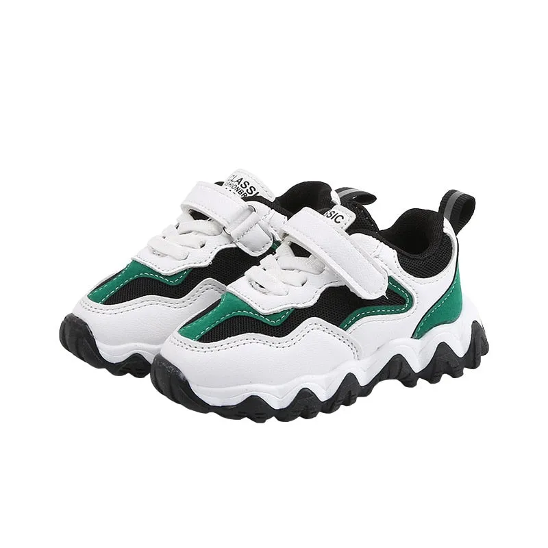 Green Groove Sneakers