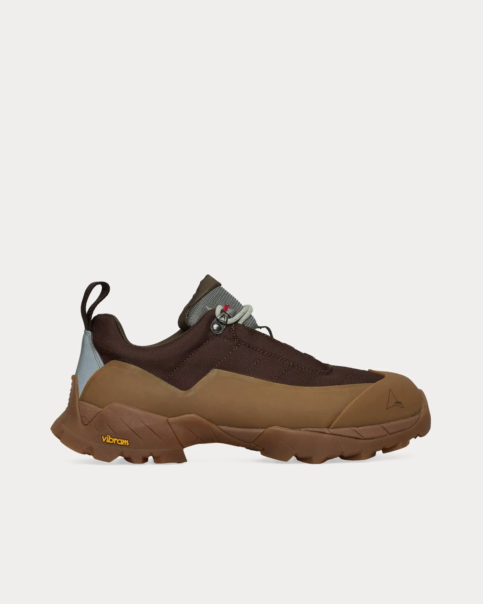 Katharina Brown / Gum Low Top Sneakers