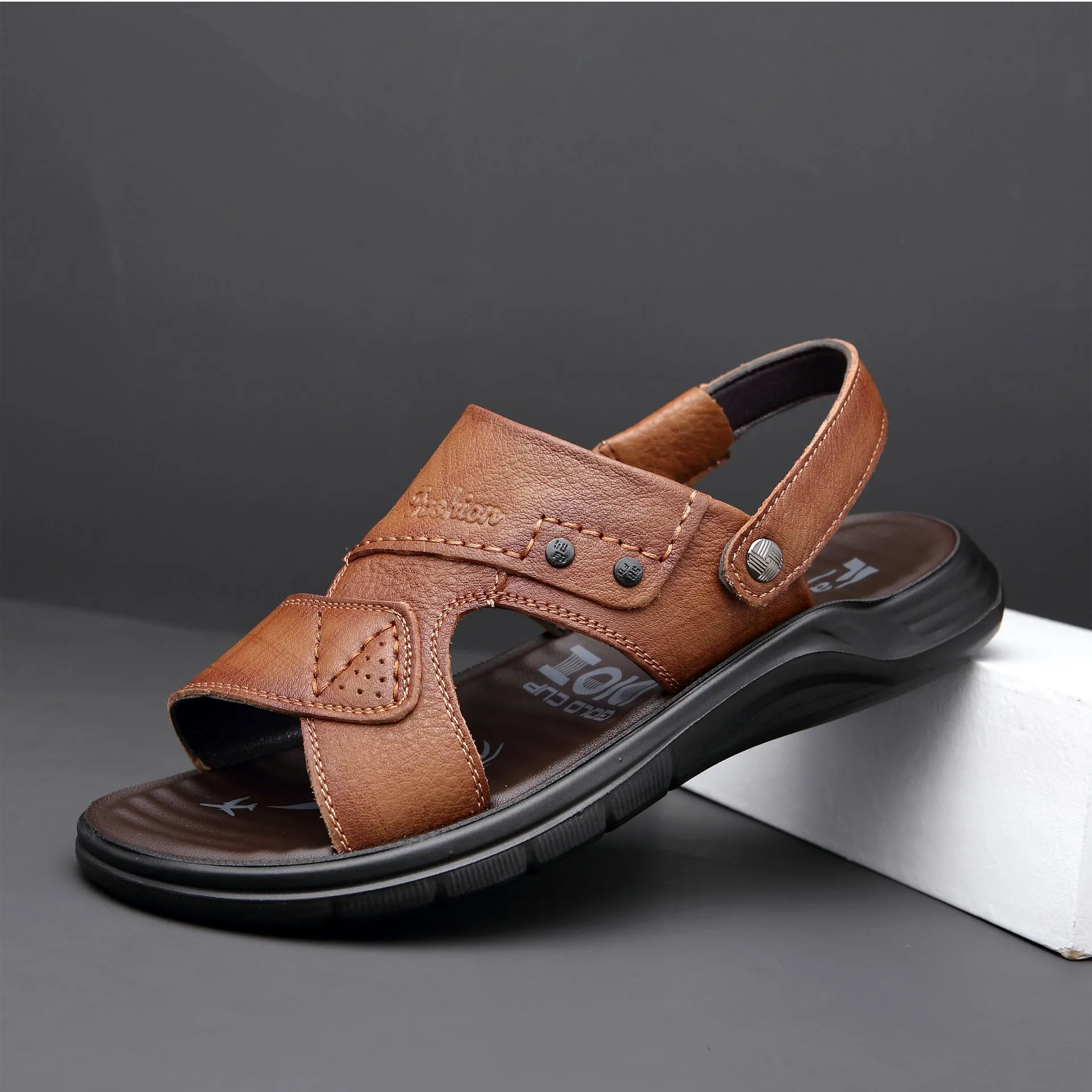 Men's Summer Sandal Cowhide Beach Shoes Slippers