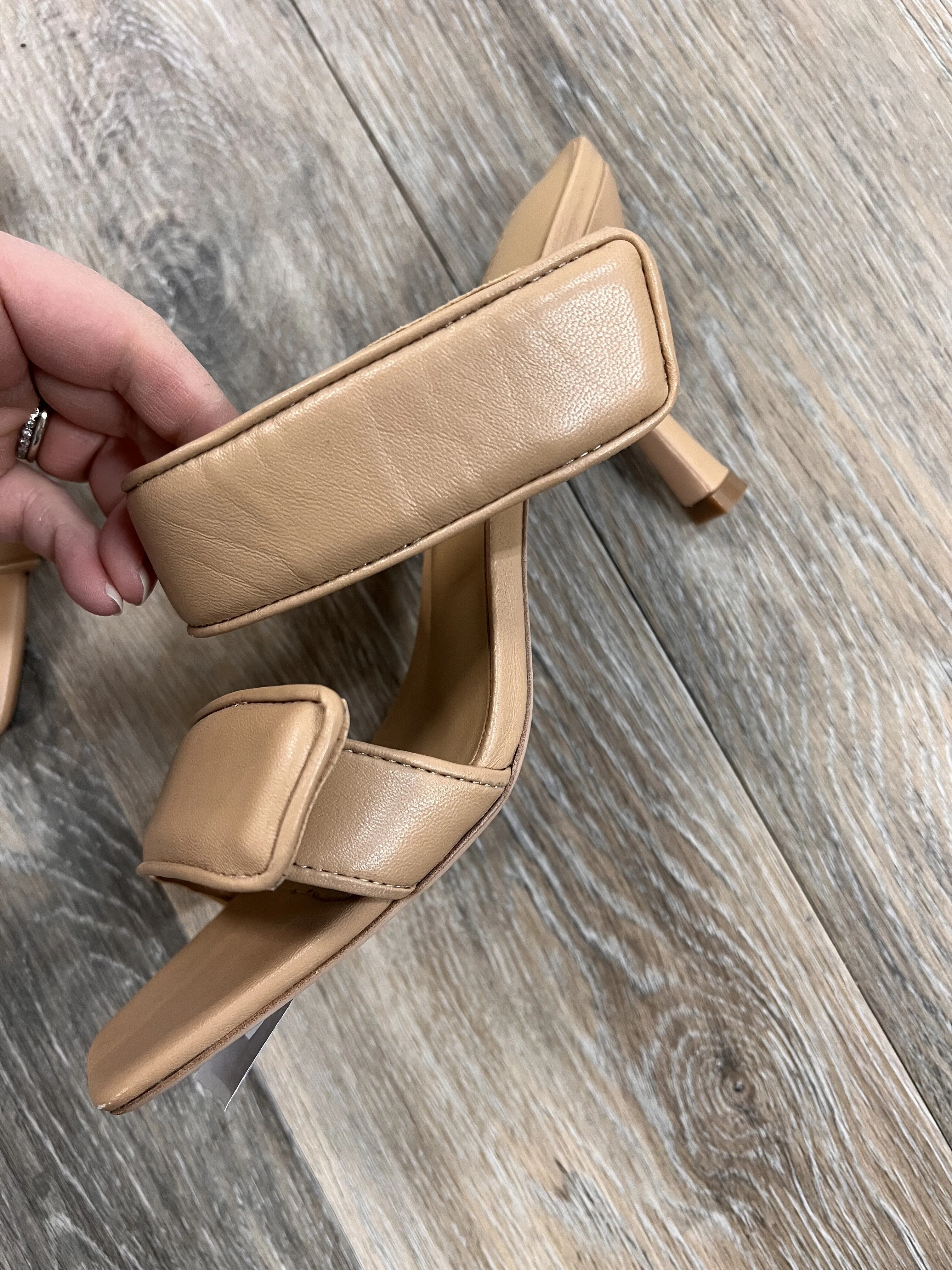 Sandals Heels Kitten By Tony Bianco  Size: 8