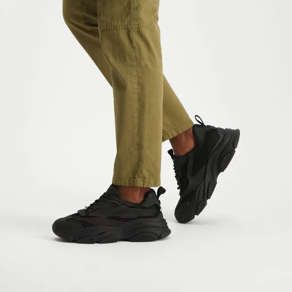 STEVE MADDEN POSSESS SNEAKERS