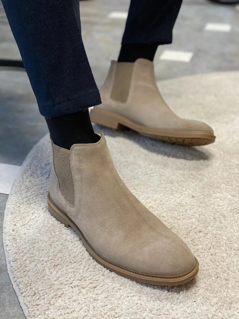 Warren Suede Genuine Rubber Sole Chelsea Boots